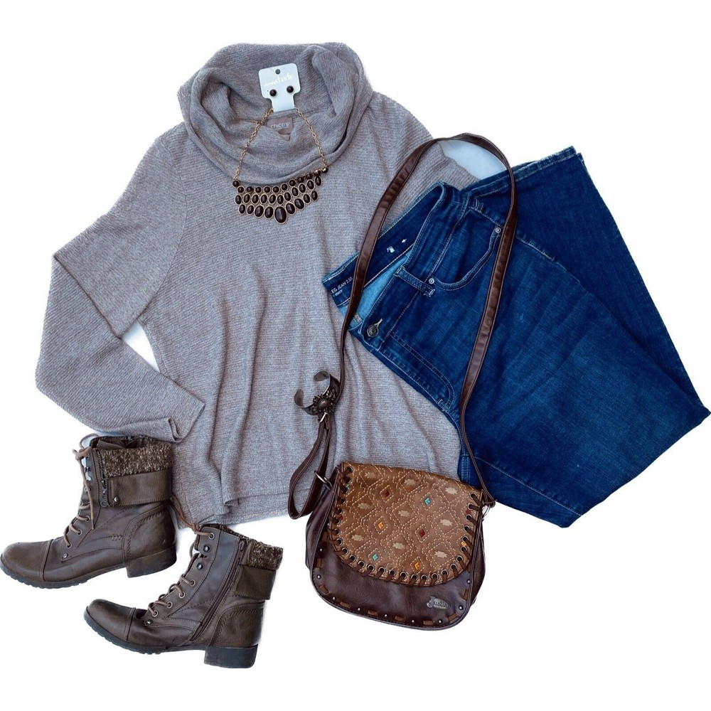 Chico’s Cowl Neck Beige Pull-Over Crochet Sleeve Sweater Size 2 US Large